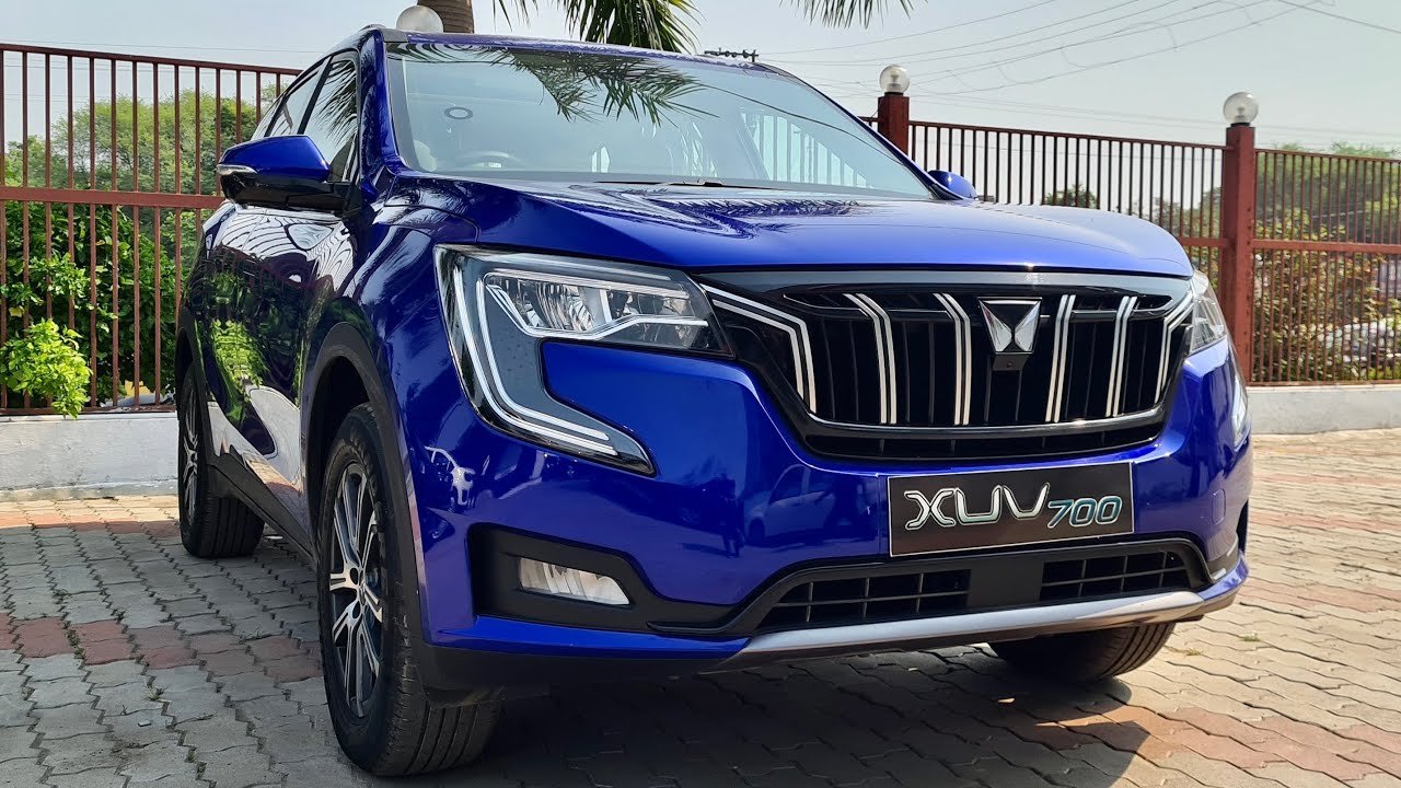 बड़े-बड़े बिजनेसमैन की पहली पसंद बनी Mahindra XUV700! लक्जरी फीचर्स और VIP लुक के साथ देखे कीमत